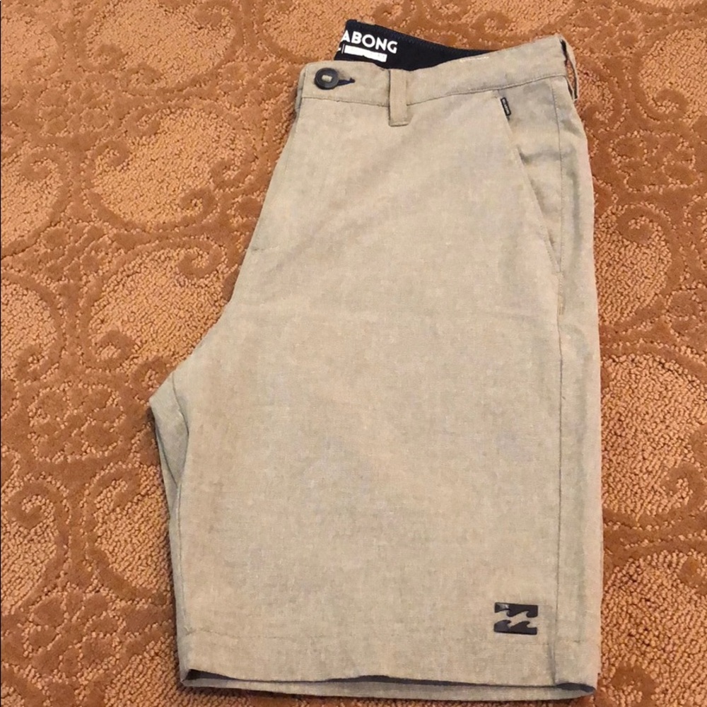 Men’s Billabong “Submersible” board short